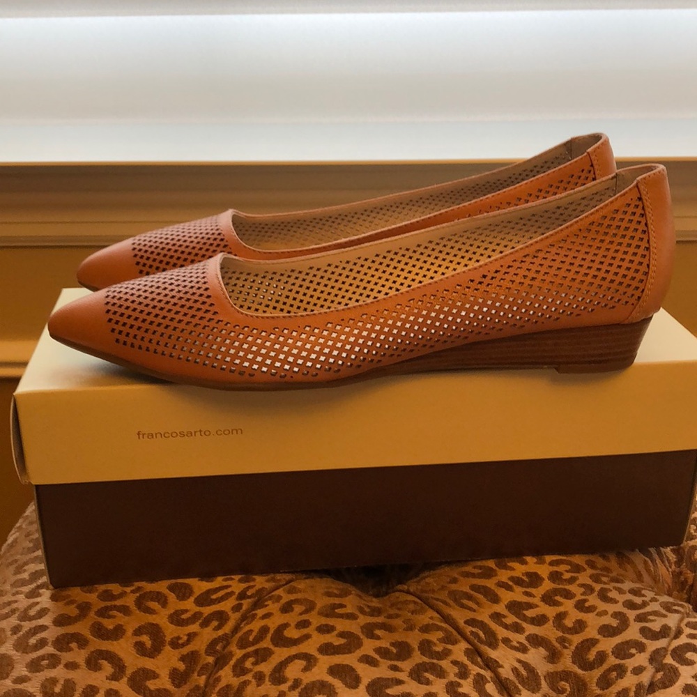 Franco Sarto Flats